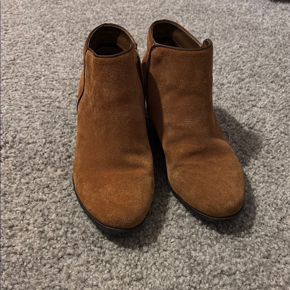 Women’s Tan/brown Suede Ankle Boots